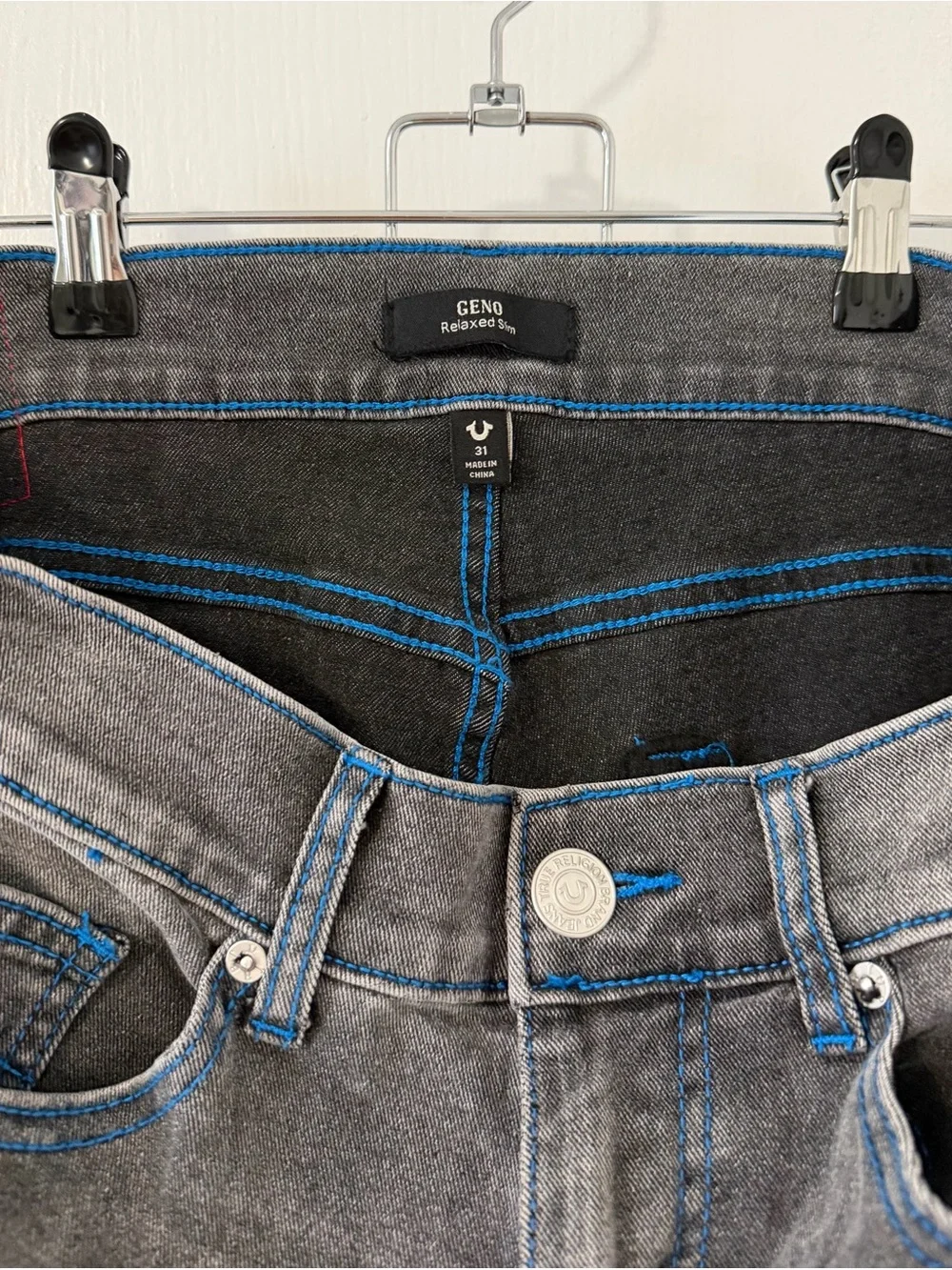 True Religion Men’s Geno SN NF Slim Grey Phantom Wash